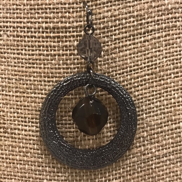 Premier Designs Hematite Plated Earrings - Picture 5 of 6